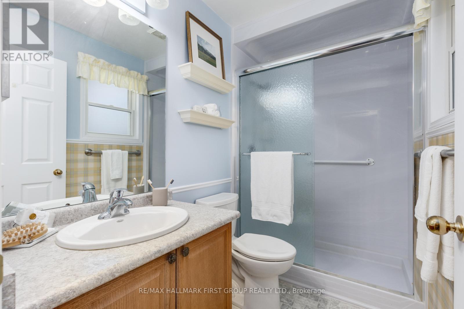5a Fairway Drive, Clarington, Ontario  L1B 1B6 - Photo 18 - E12712974