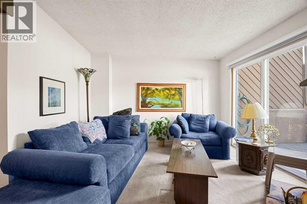 8, 4940 39 Avenue Sw, Calgary, Alberta  T3E 6M7 - Photo 4 - A2310774