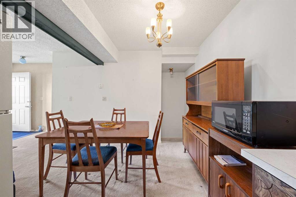 8, 4940 39 Avenue Sw, Calgary, Alberta  T3E 6M7 - Photo 5 - A2310774