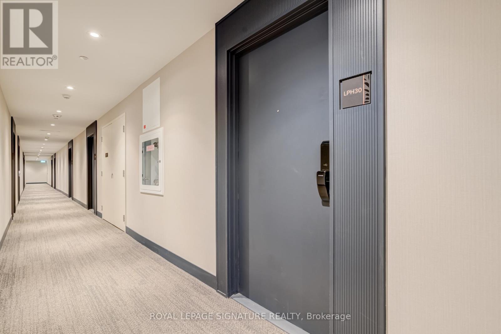 Lph 30 - 395 Dundas Street W, Oakville, Ontario  L6M 5R8 - Photo 3 - W13121624