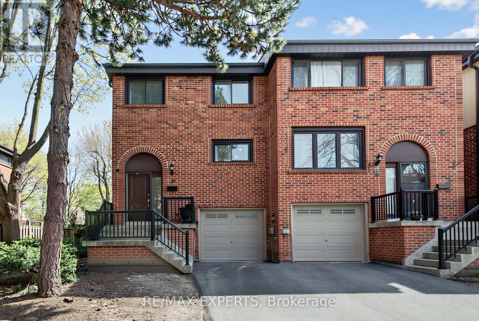 61 - 21 MAPLE BRANCH PATH, Toronto, Ontario