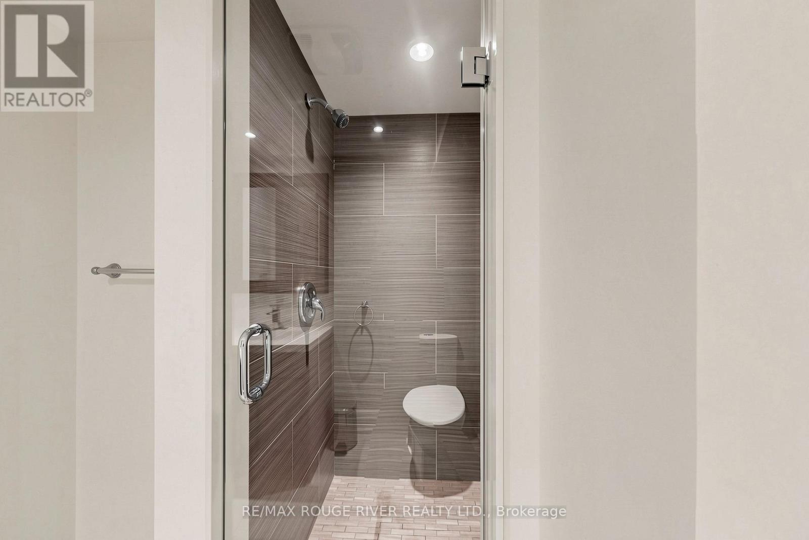 102 Taysham Crescent, Toronto, Ontario  M9V 1X3 - Photo 31 - W13121684