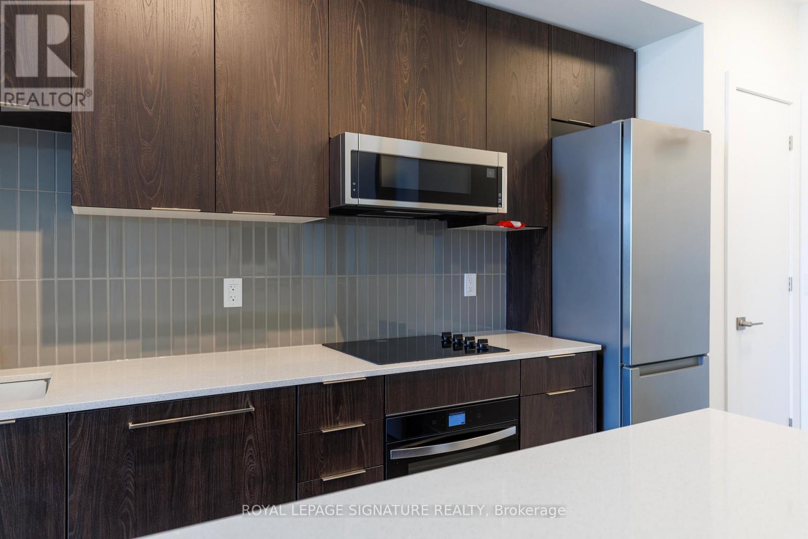 635 - 2501 Saw Whet Boulevard, Oakville, Ontario  L6M 5N2 - Photo 5 - W13121688