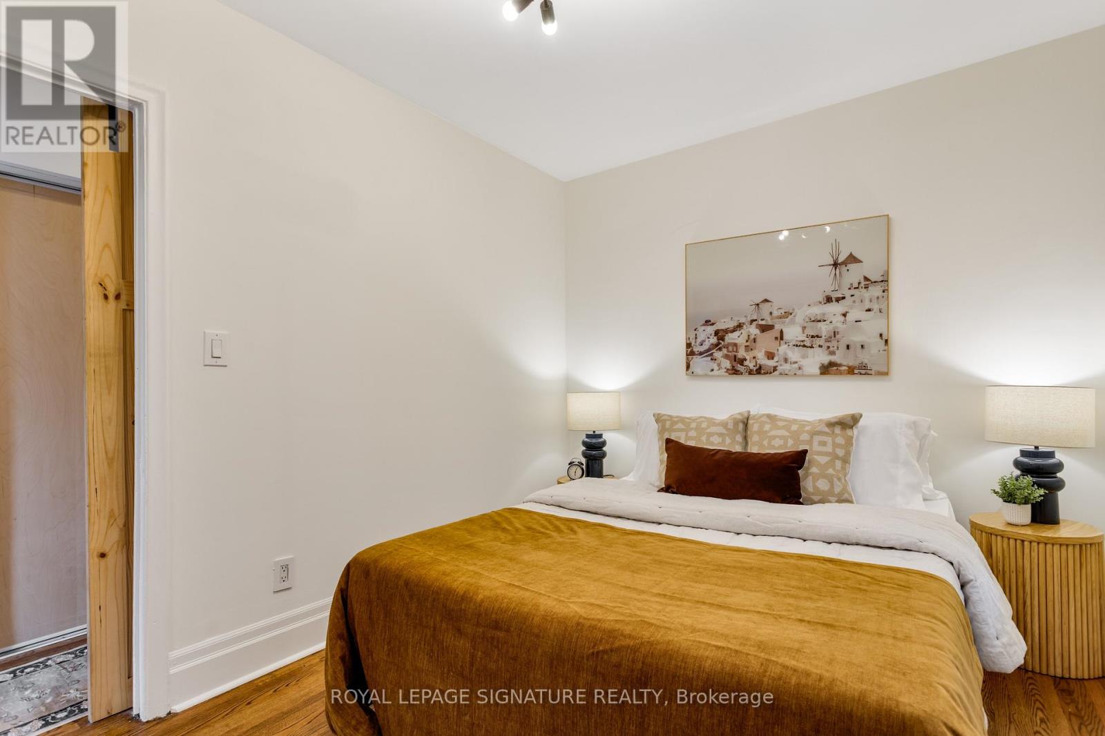 38 Wiltshire Avenue, Toronto, Ontario  M6N 2V9 - Photo 16 - W13121732