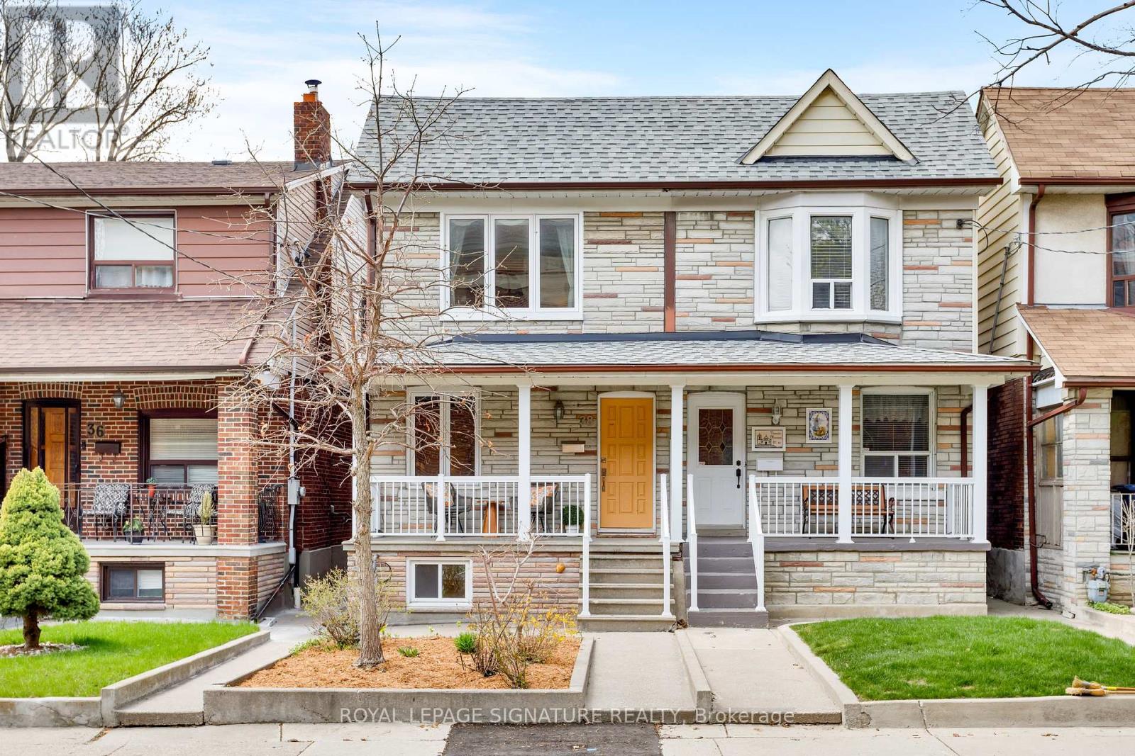 38 Wiltshire Avenue, Toronto, Ontario  M6N 2V9 - Photo 2 - W13121732