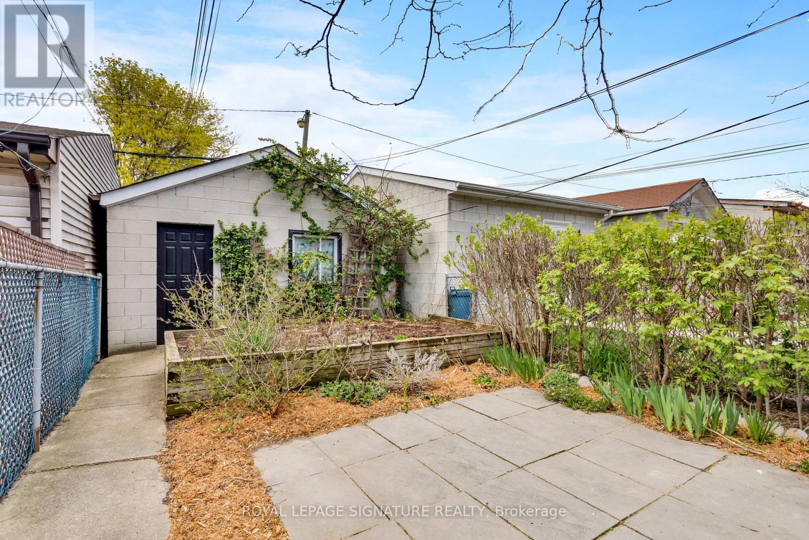 38 Wiltshire Avenue, Toronto, Ontario  M6N 2V9 - Photo 25 - W13121732