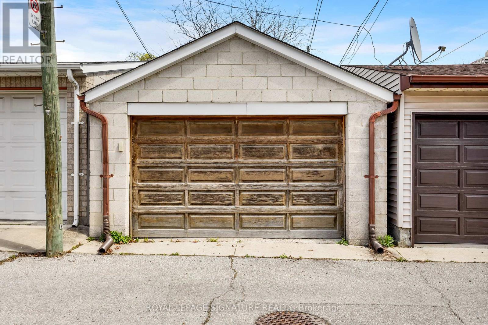 38 Wiltshire Avenue, Toronto, Ontario  M6N 2V9 - Photo 26 - W13121732