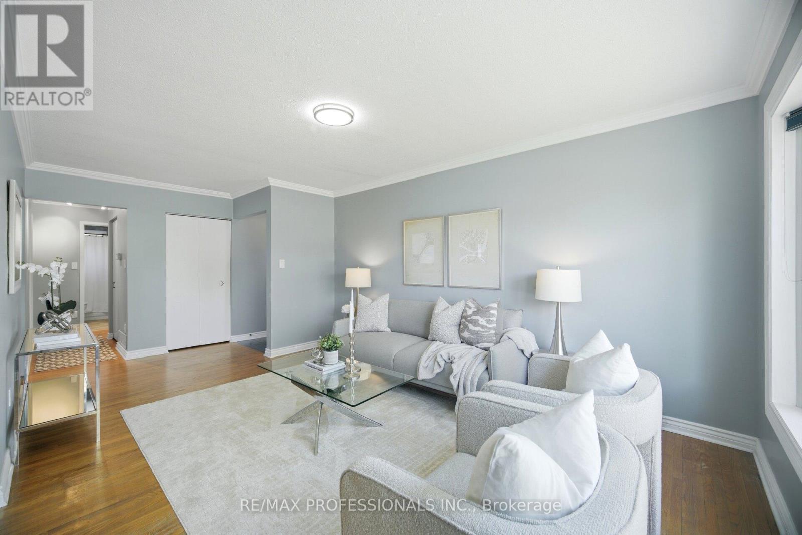 5 Flavian Crescent, Brampton, Ontario  L6T 3P2 - Photo 10 - W13121740