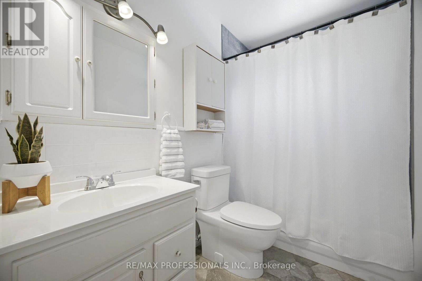 5 Flavian Crescent, Brampton, Ontario  L6T 3P2 - Photo 26 - W13121740