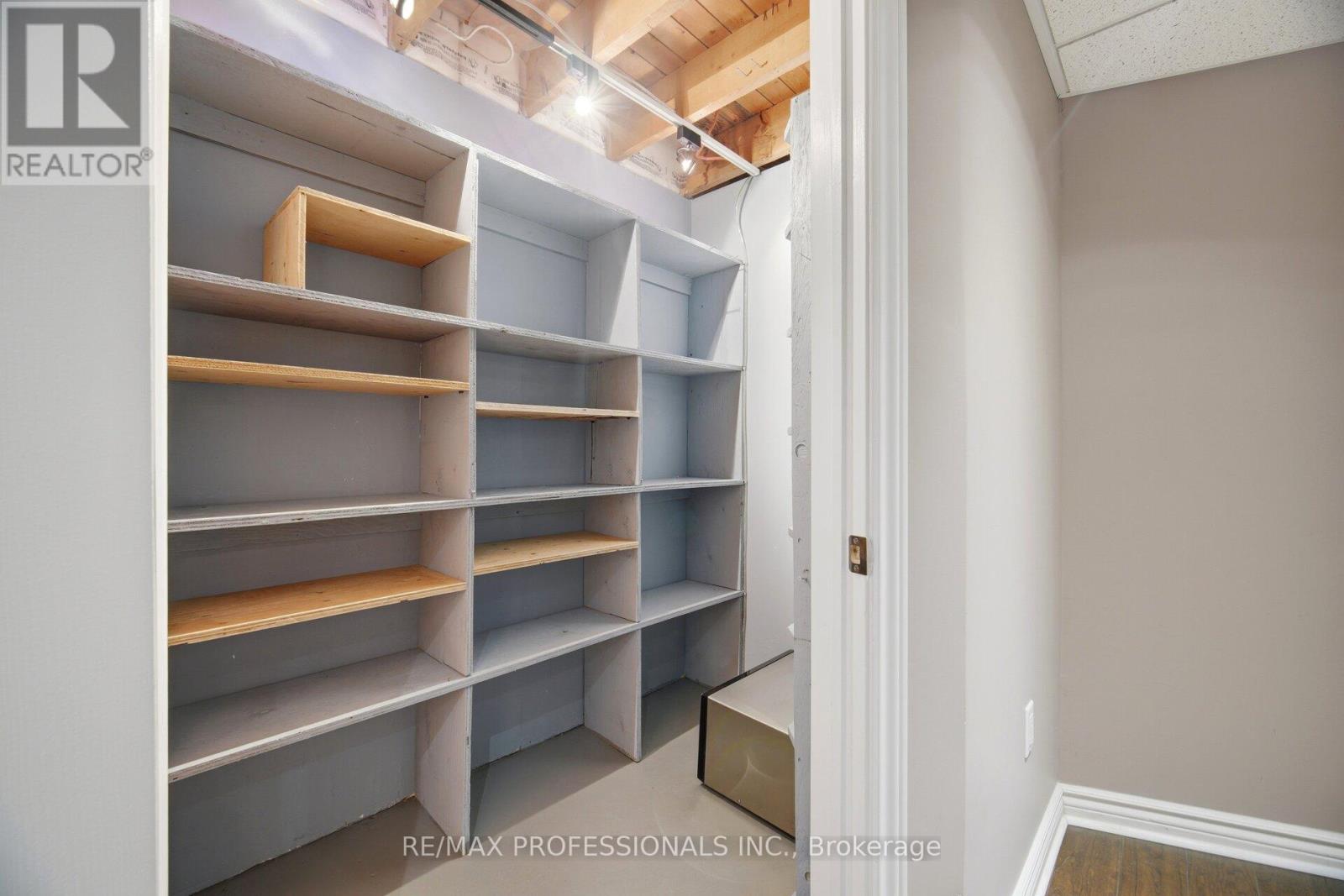 5 Flavian Crescent, Brampton, Ontario  L6T 3P2 - Photo 37 - W13121740