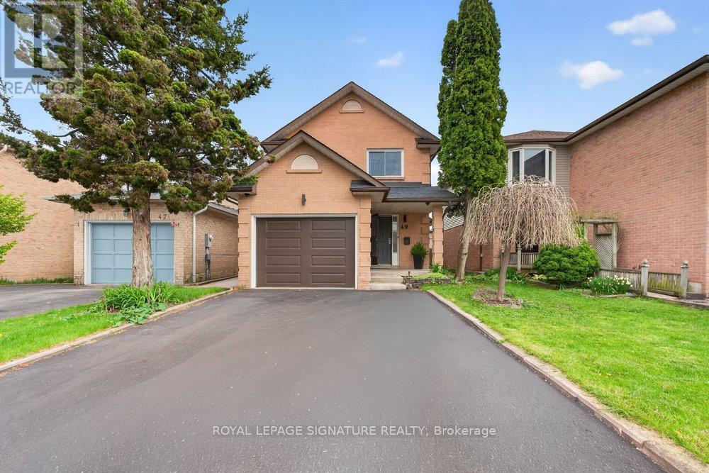 49 ROSEBUD AVENUE, Brampton, Ontario