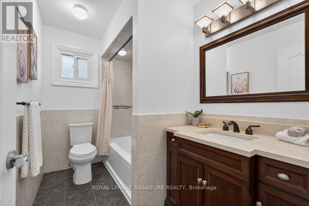 49 Rosebud Avenue, Brampton, Ontario  L6X 2W4 - Photo 25 - W13121744