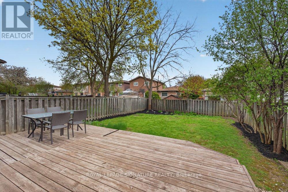 49 Rosebud Avenue, Brampton, Ontario  L6X 2W4 - Photo 30 - W13121744