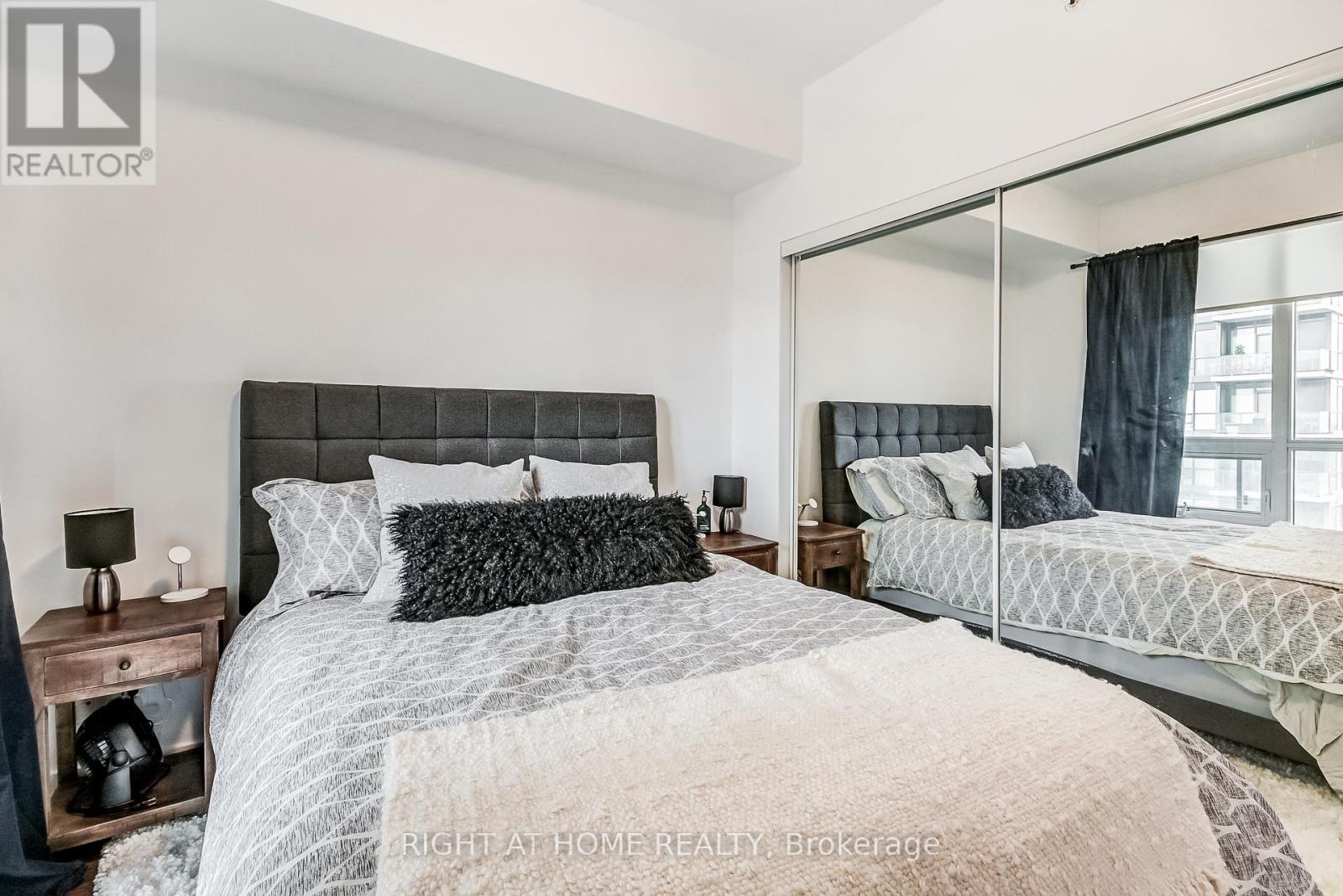 2710 - 2212 Lake Shore Boulevard W, Toronto, Ontario  M8V 0C2 - Photo 15 - W13121834