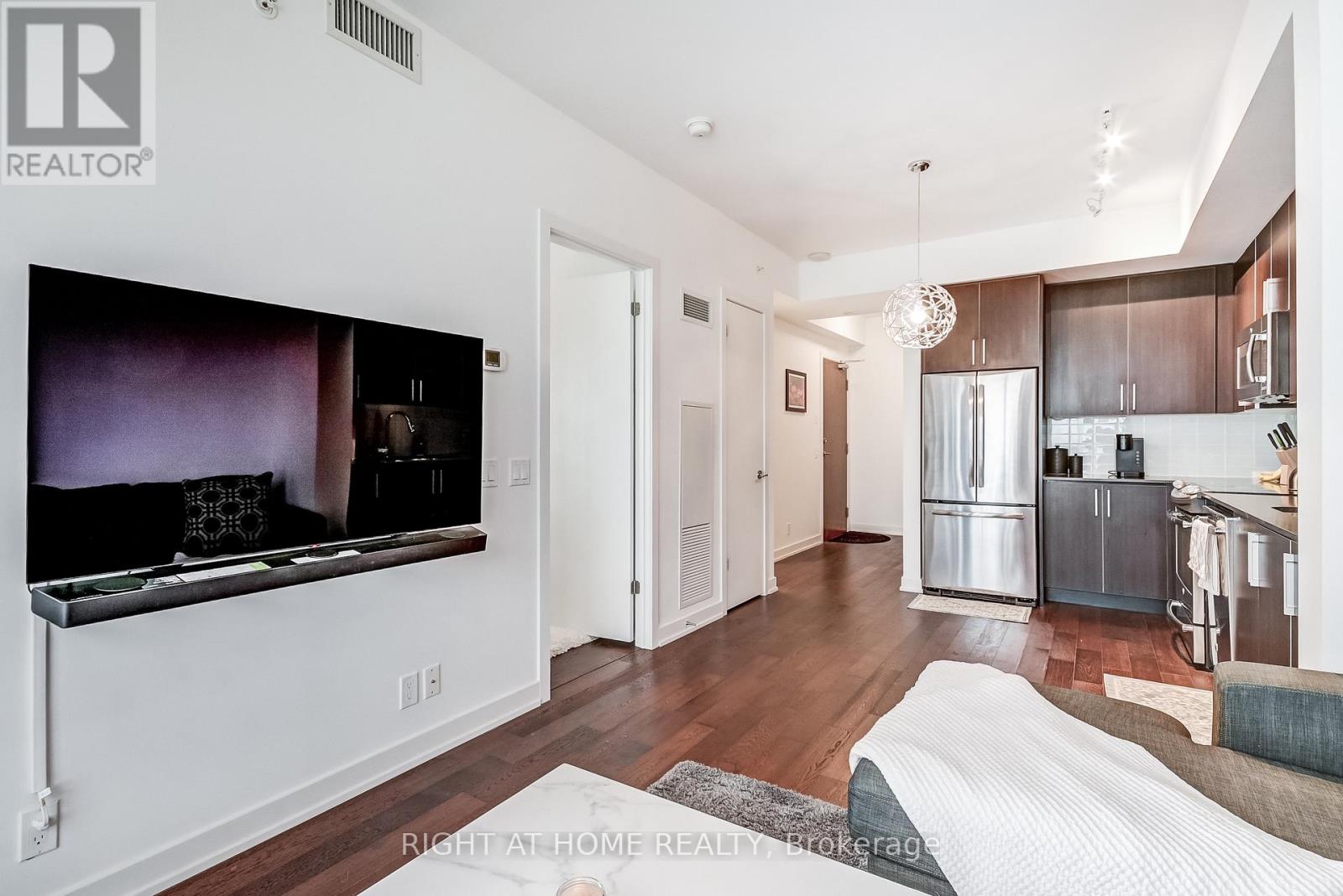 2710 - 2212 Lake Shore Boulevard W, Toronto, Ontario  M8V 0C2 - Photo 5 - W13121834