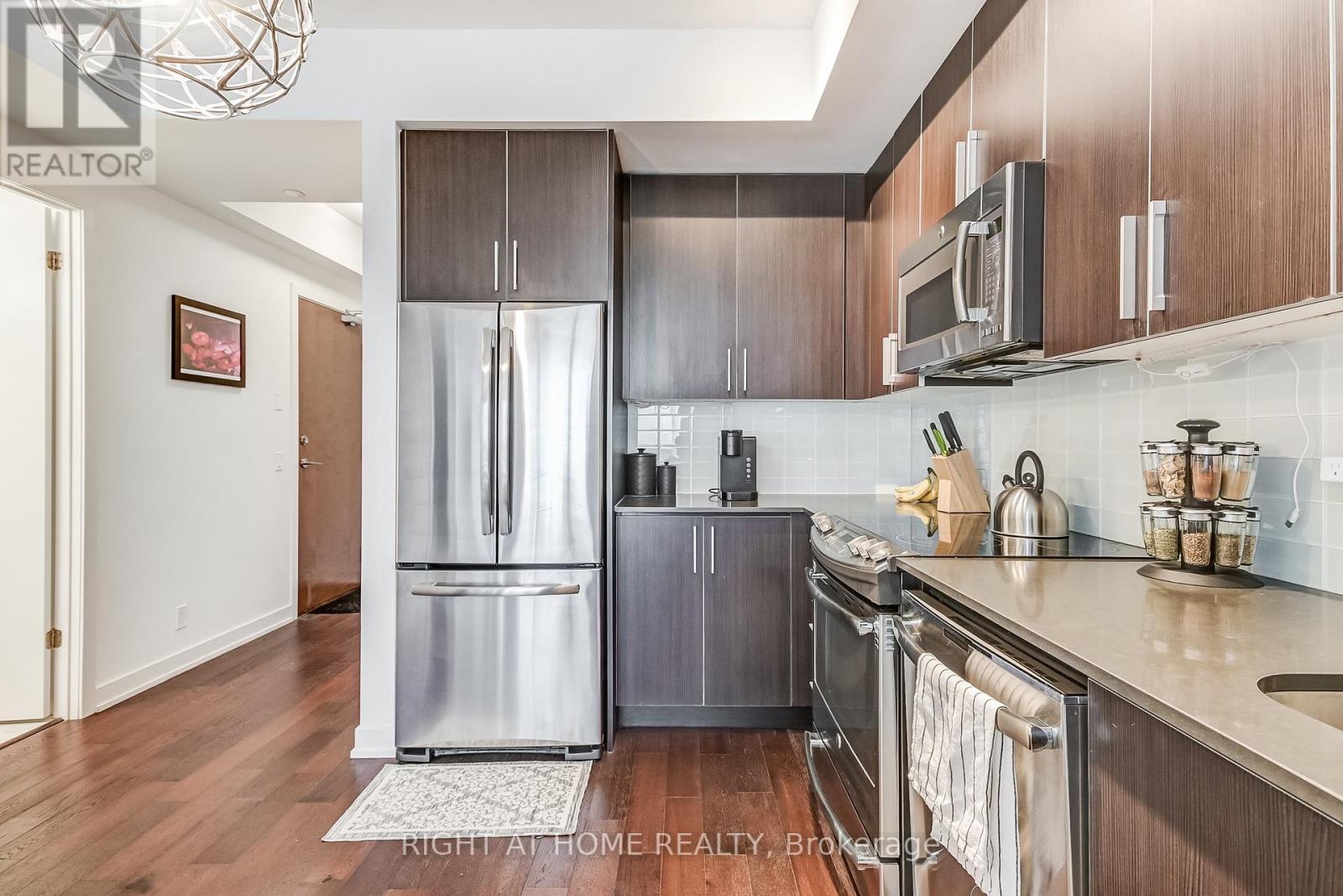 2710 - 2212 Lake Shore Boulevard W, Toronto, Ontario  M8V 0C2 - Photo 8 - W13121834
