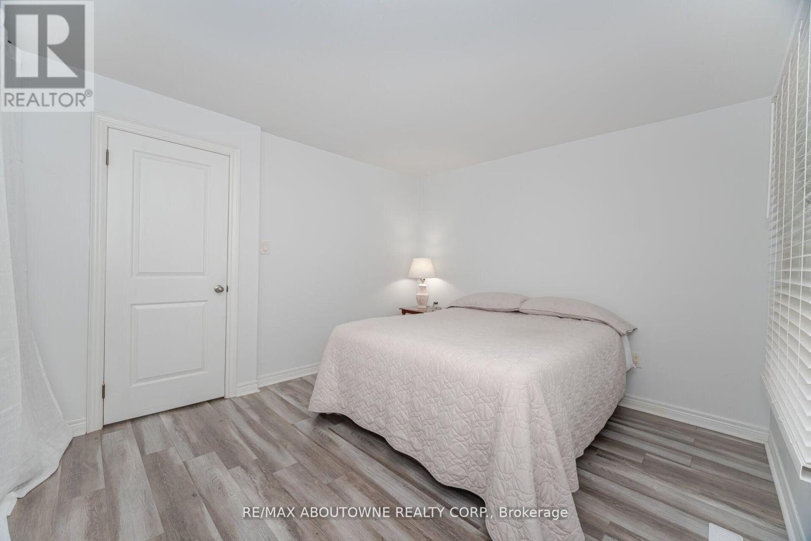 27 - 2779 Gananoque Drive, Mississauga, Ontario  L5N 2E4 - Photo 17 - W13121838