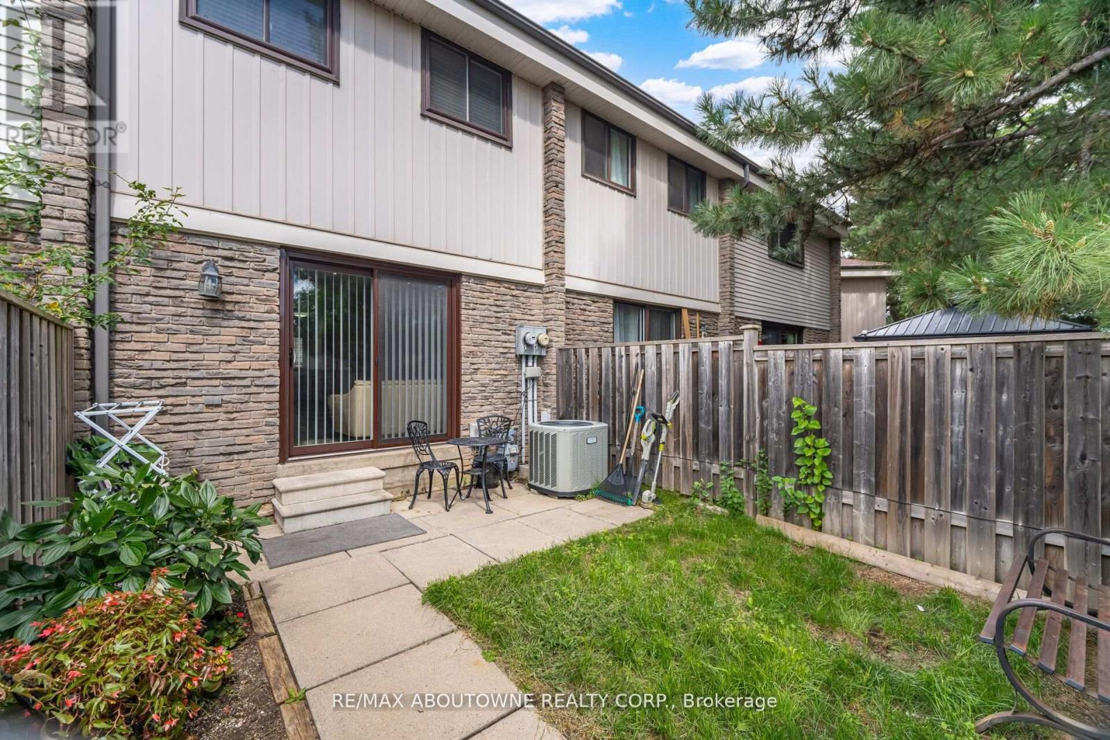 27 - 2779 Gananoque Drive, Mississauga, Ontario  L5N 2E4 - Photo 25 - W13121838