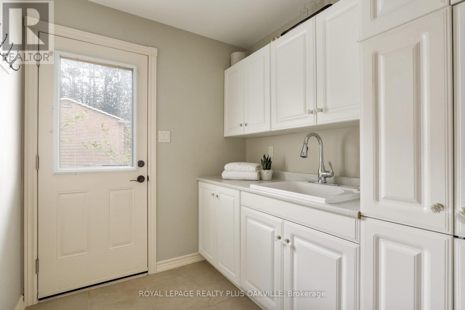 295 Shoreacres Road, Burlington, Ontario  L7L 2H3 - Photo 32 - W13121992