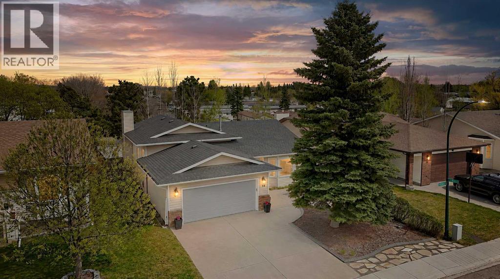 25 Gilbert Crescent, Red Deer, Alberta  T4P 3L3 - Photo 1 - A2309985