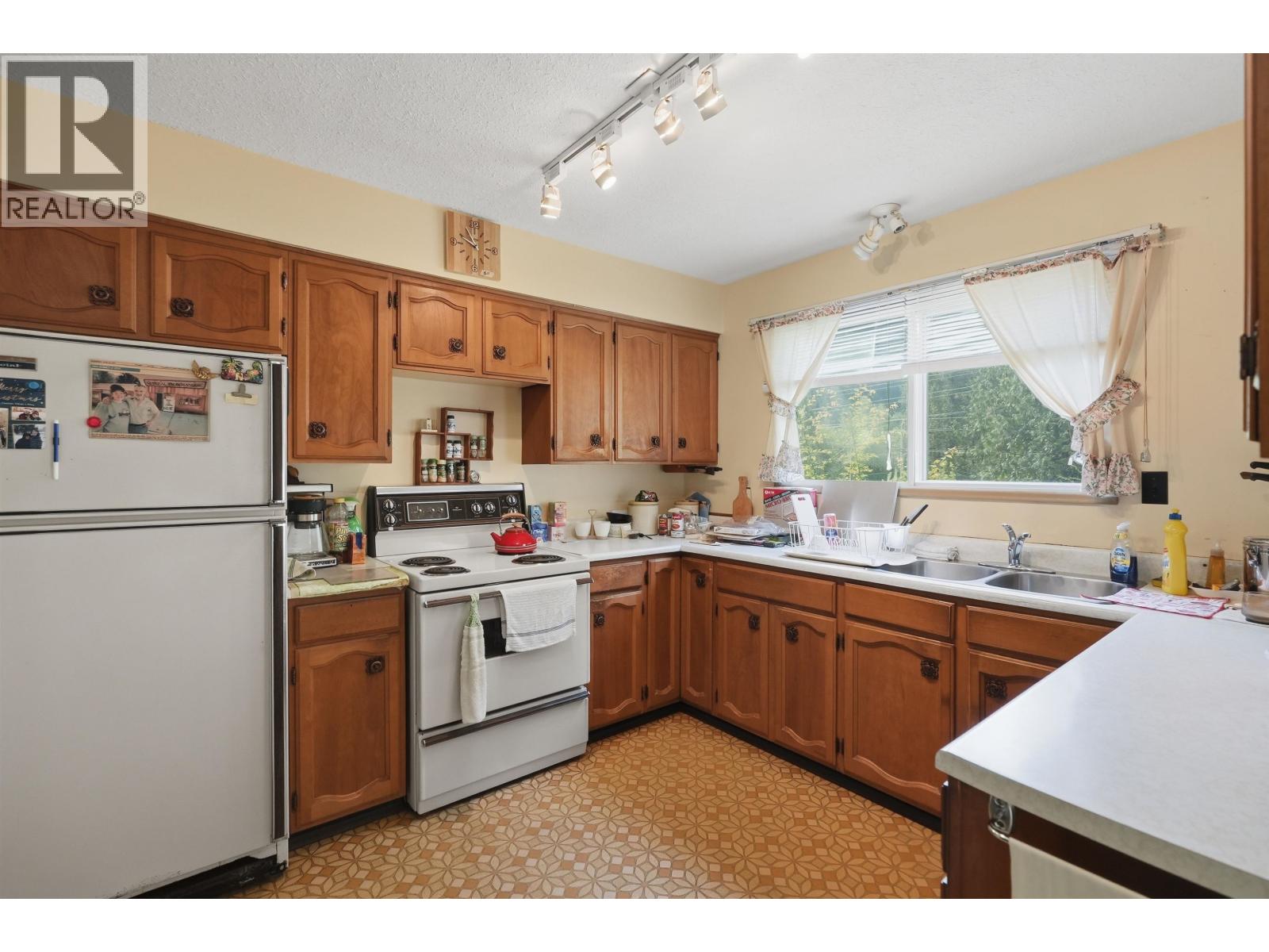 28595 Dewdney Trunk Road, Maple Ridge, British Columbia  V2W 1M1 - Photo 6 - R3122489