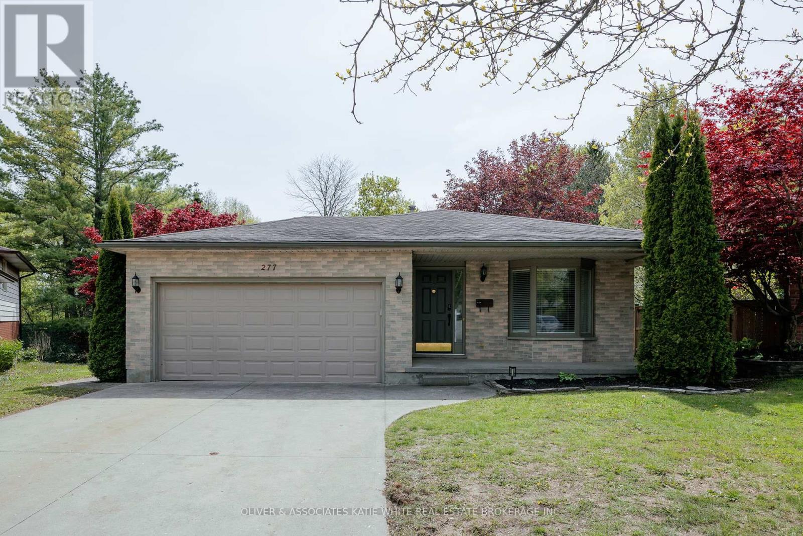 277 Astoria Place
