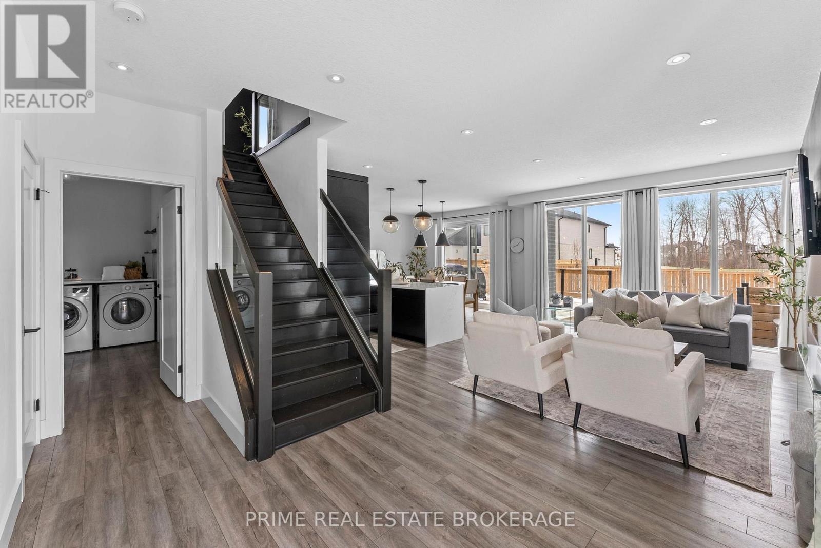 1577 Applerock Avenue, London North, Ontario  N6G 0X5 - Photo 4 - X13122186