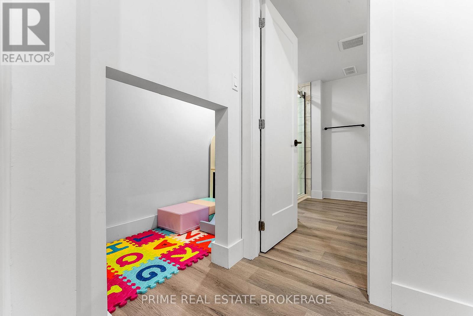 1577 Applerock Avenue, London North, Ontario  N6G 0X5 - Photo 40 - X13122186