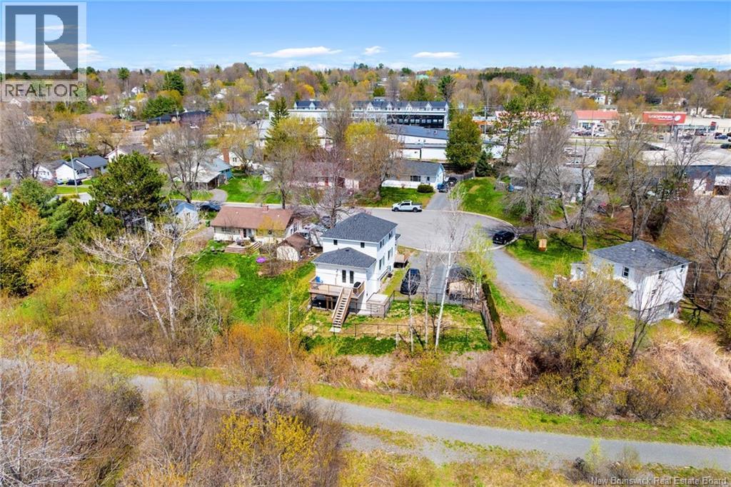 4a Hillcourt Drive, Fredericton, New Brunswick  E3A 1S1 - Photo 4 - NB139308