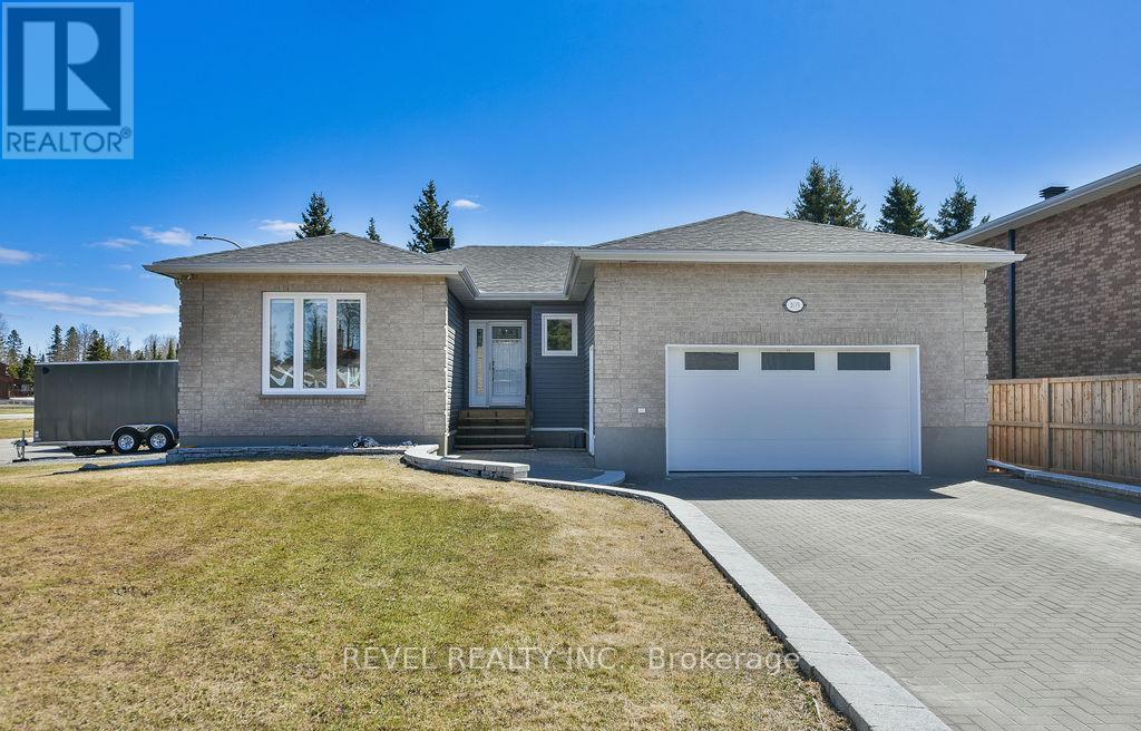 105 SPILLENAAR STREET, Timmins, Ontario