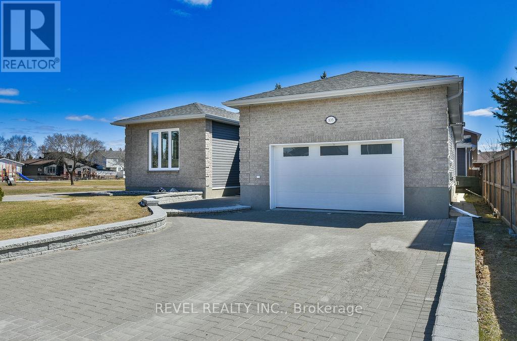 105 Spillenaar Street, Timmins, Ontario  P0N 1K0 - Photo 2 - T13122066