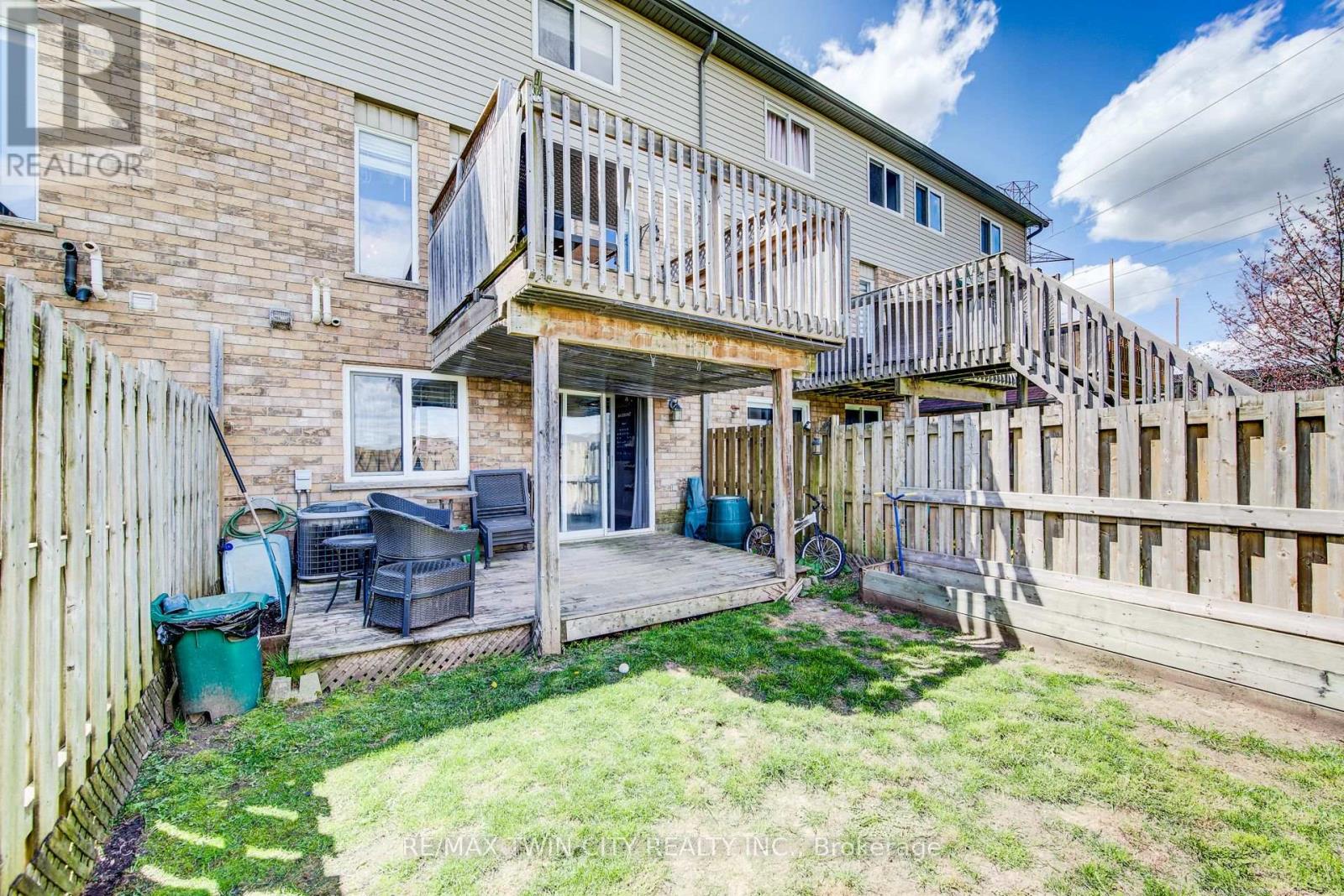 31 Red Clover Crescent, Kitchener, Ontario  N2E 4G8 - Photo 44 - X13121612