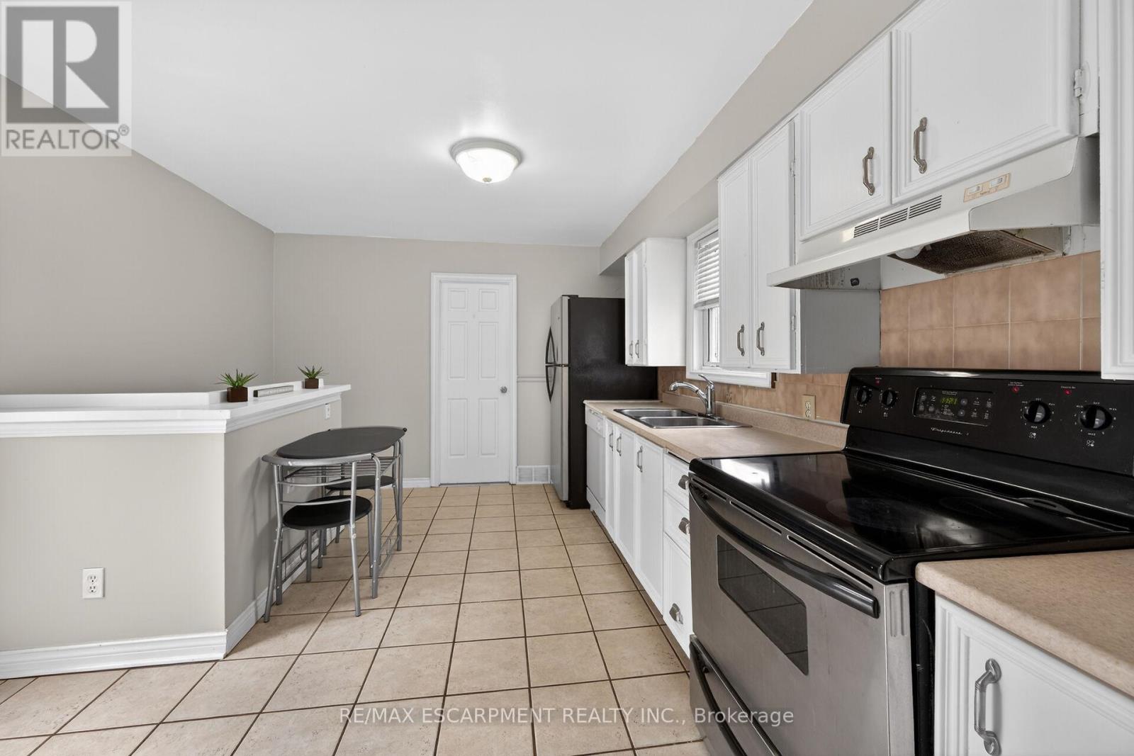 190 Campbell Avenue, Hamilton, Ontario  L8H 2G3 - Photo 11 - X13121858