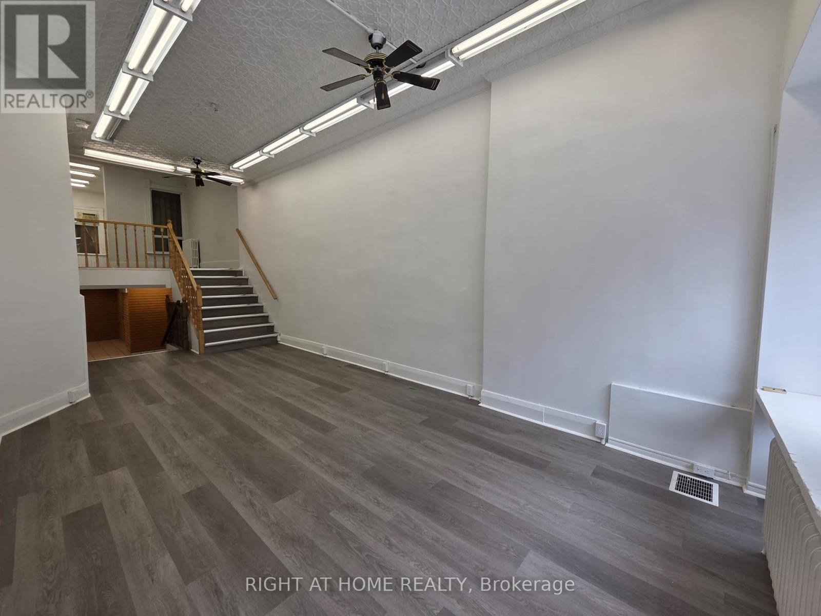 453 Church Street, Toronto, Ontario  M4Y 2C5 - Photo 5 - C12406470