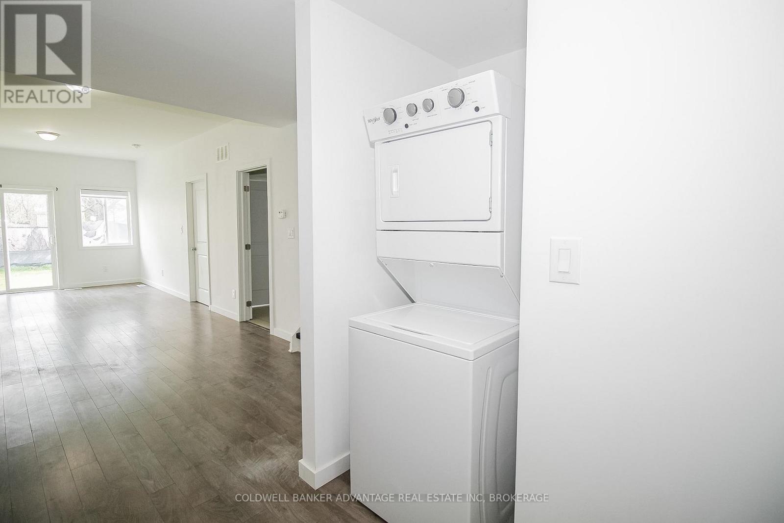 329 Chaffey Street, Welland, Ontario  L3B 2Y7 - Photo 10 - X13122166