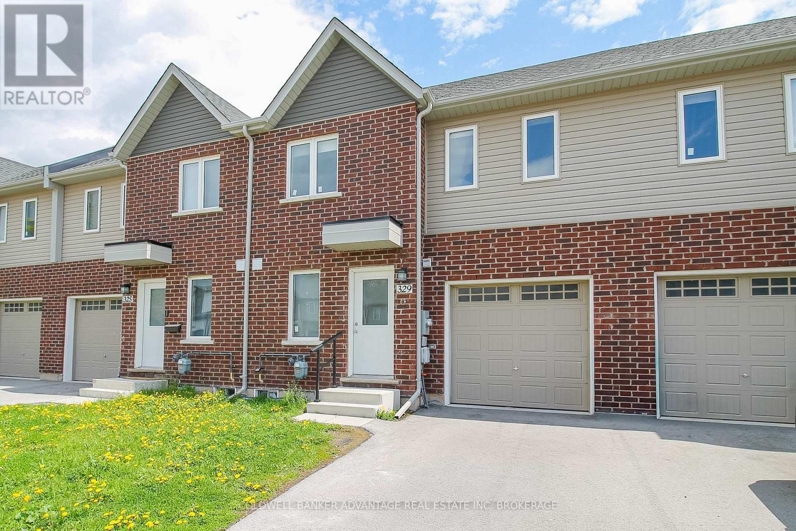 329 Chaffey Street, Welland, Ontario  L3B 2Y7 - Photo 3 - X13122166