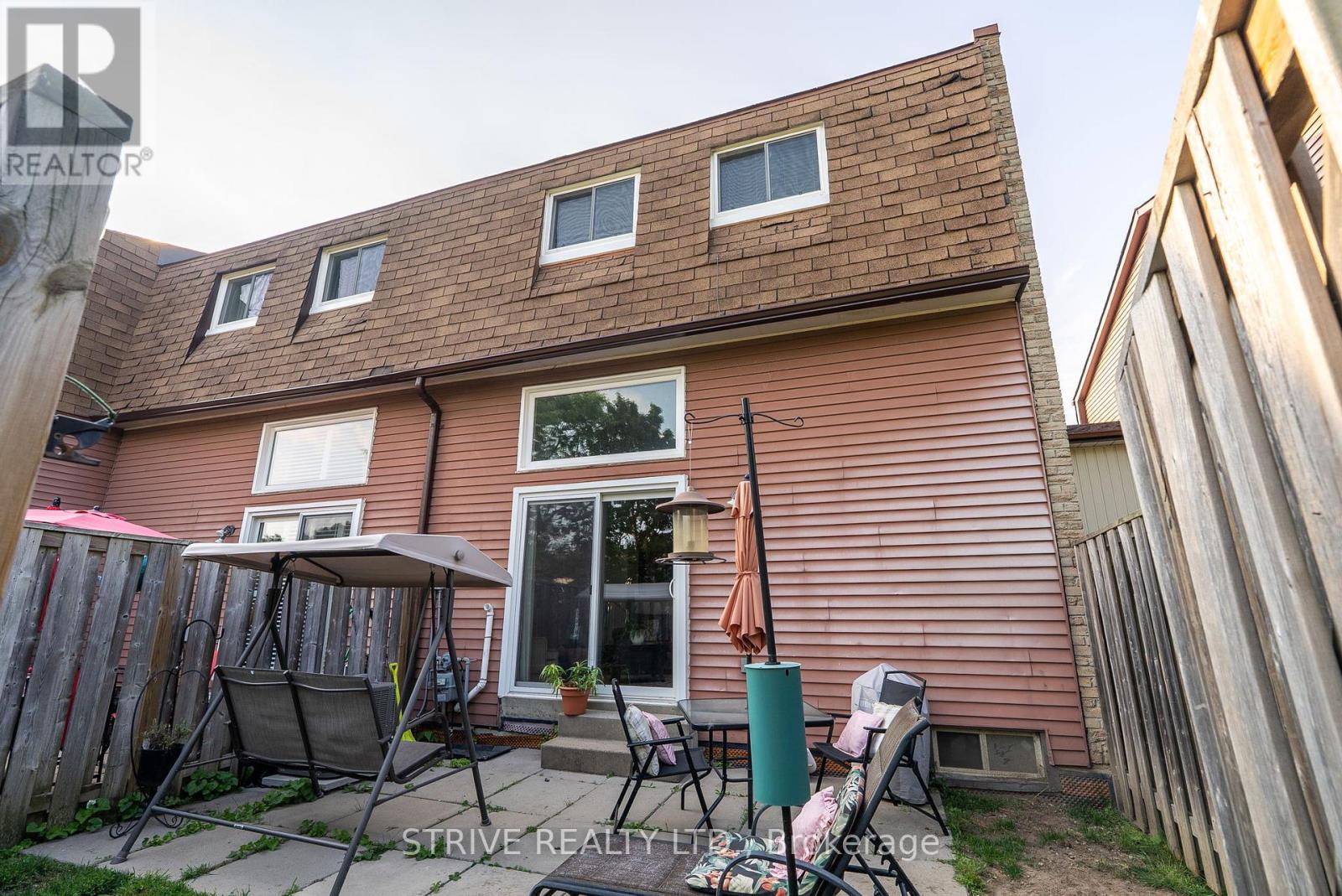 45 - 222 Pearson Street, Oshawa, Ontario  L1G 7C6 - Photo 24 - E13122012