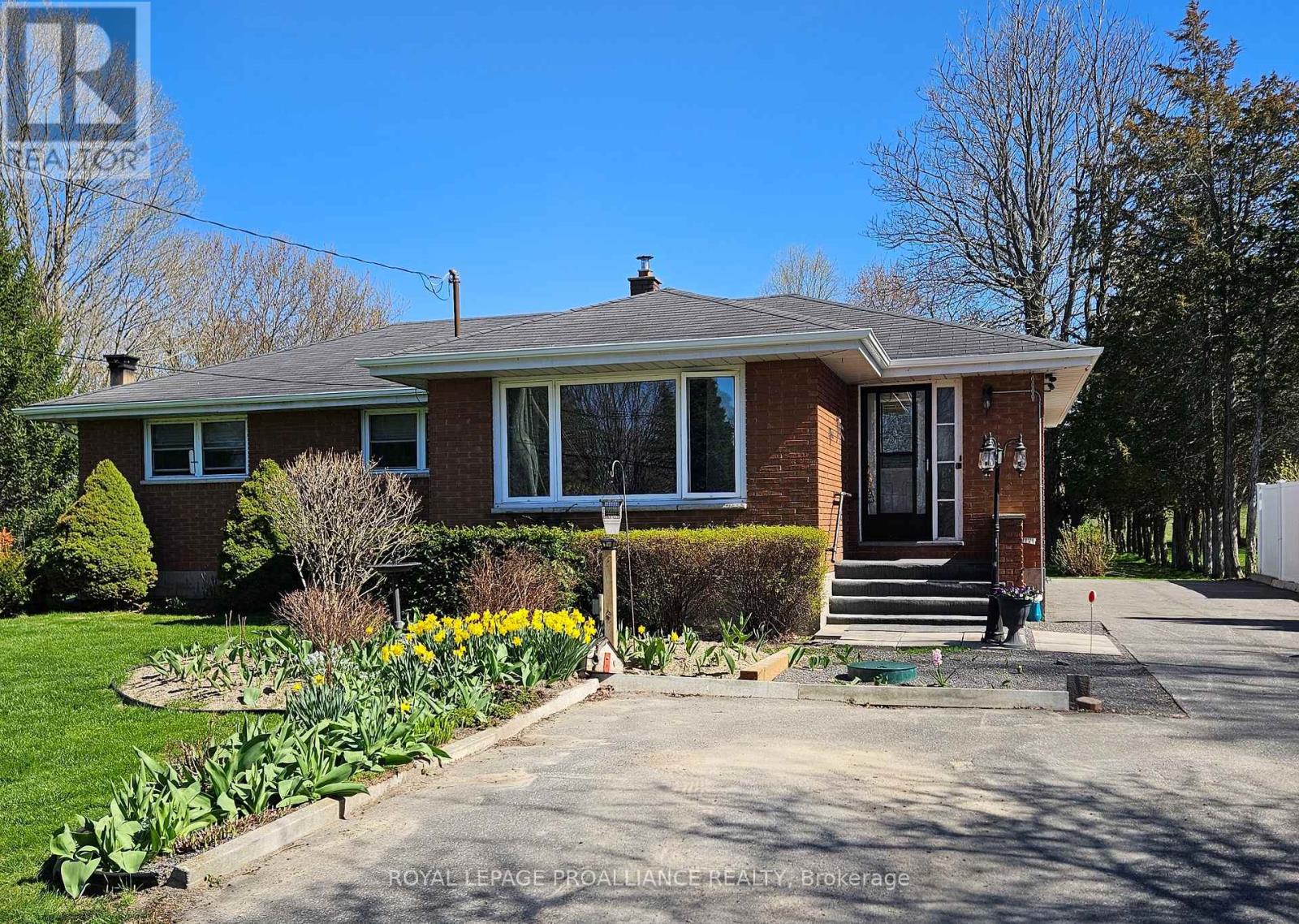 471 COUNTY ROAD 3 ROAD, prince edward county (ameliasburg ward), Ontario