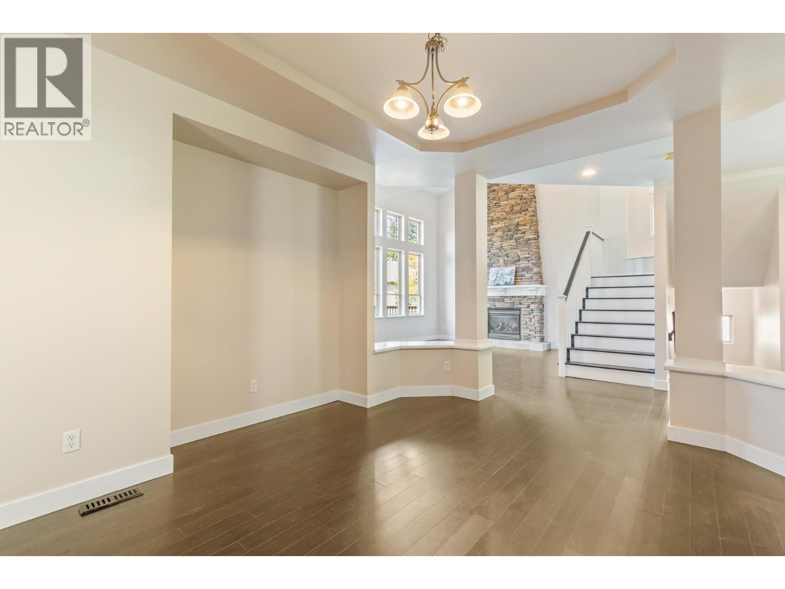 75 Maple Drive, Port Moody, British Columbia  V3H 0A7 - Photo 5 - R3122695