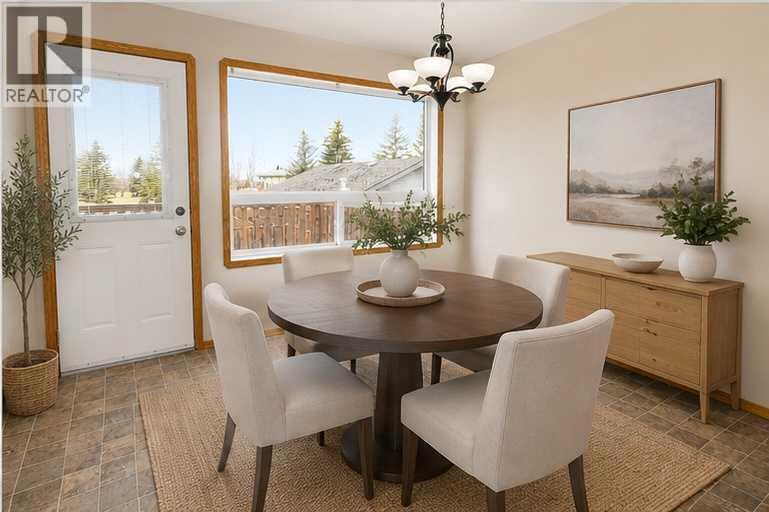 60 Vickers Close, Red Deer, Alberta  T4R 0E6 - Photo 7 - A2307326