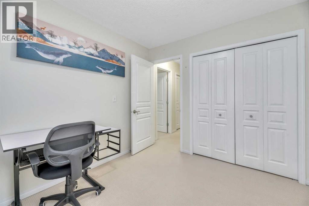 49 Everridge Gardens SW, Calgary, Alberta  t2y 0g8 - Photo 29 - A2305041