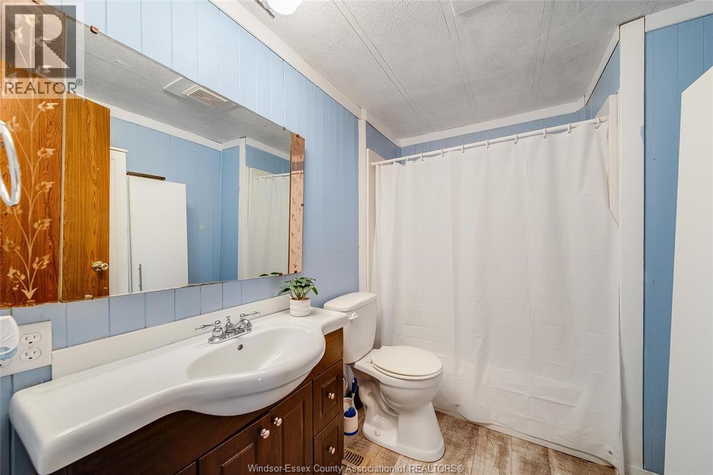 235 David Court, Essex, Ontario  N8M 2B2 - Photo 24 - 26011030
