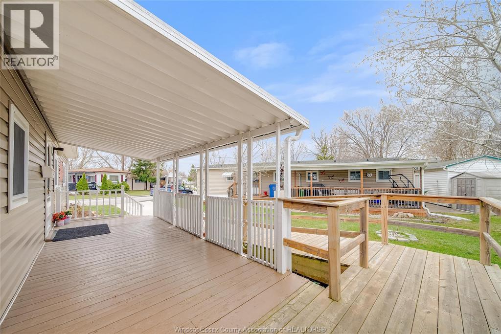 235 David Court, Essex, Ontario  N8M 2B2 - Photo 7 - 26011030