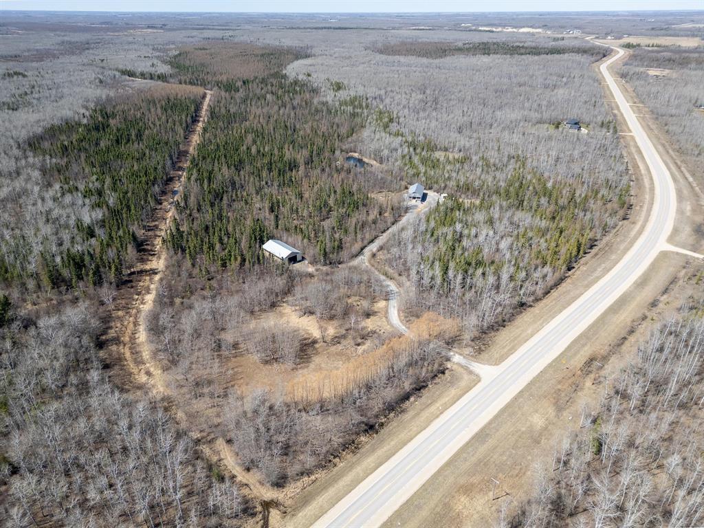 61120 Pr 302 Rd 42e Highway, Springfield Rm, Manitoba R5L 0G3 - Photo 2 - 202610391