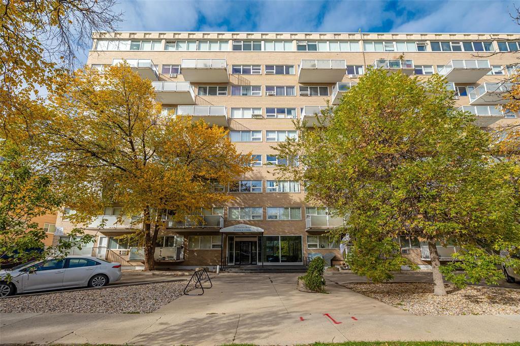 606 71 Roslyn Road, Winnipeg, Manitoba  R3L 0G2 - Photo 1 - 202610395
