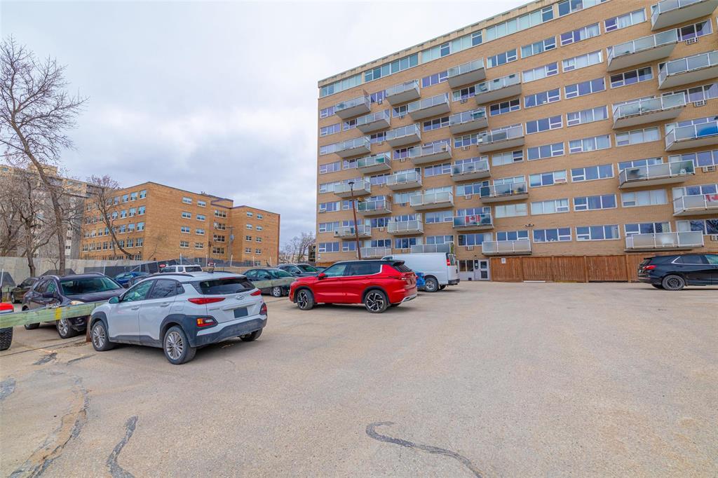 606 71 Roslyn Road, Winnipeg, Manitoba  R3L 0G2 - Photo 42 - 202610395