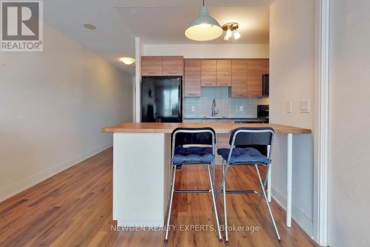 1015 - 135 Village Green Square, Toronto, Ontario  M1S 0L1 - Photo 6 - E12911668