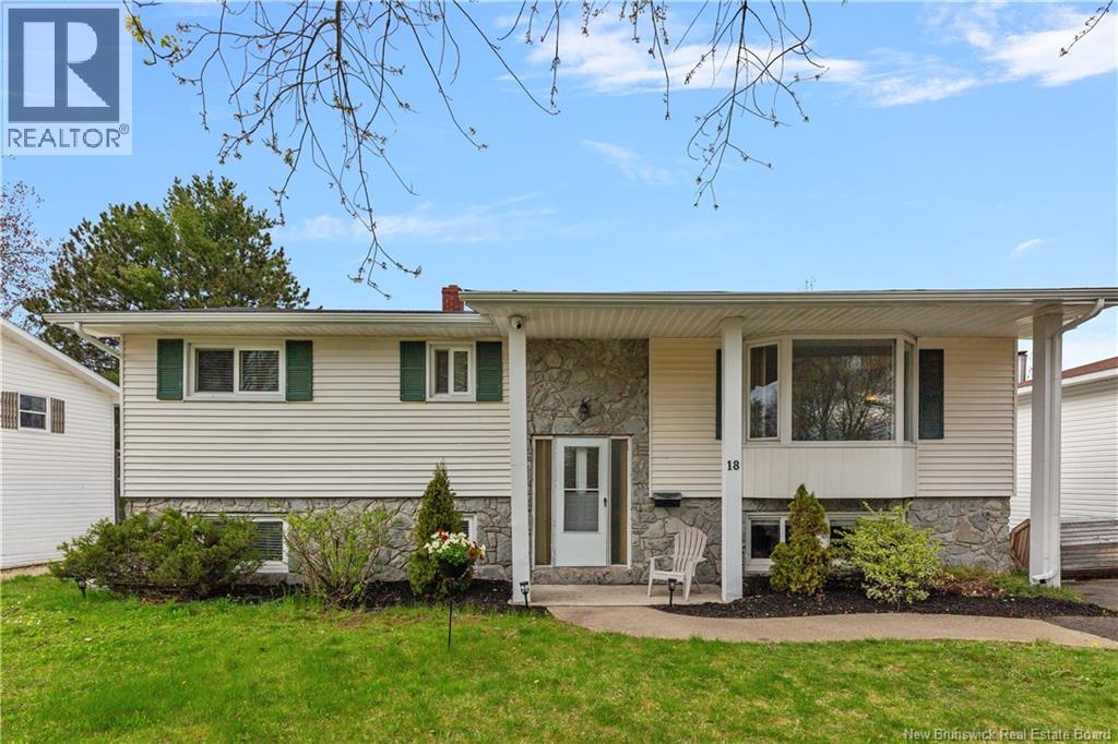 18 Brewster Street, Riverview, New Brunswick  E1B 3M8 - Photo 1 - NB139386