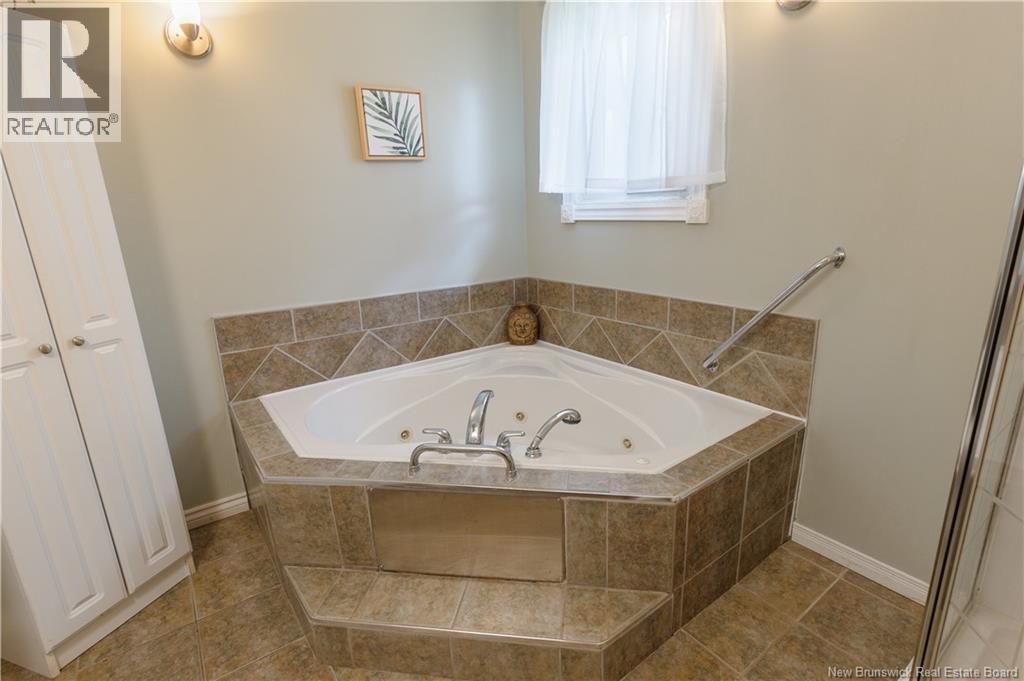 18 Brewster Street, Riverview, New Brunswick  E1B 3M8 - Photo 14 - NB139386