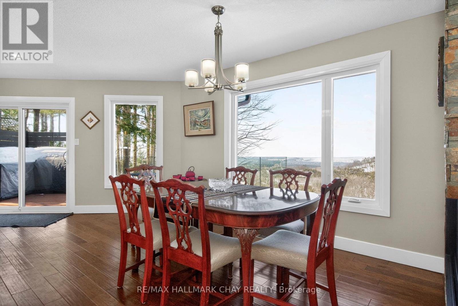 16 Highland Drive, Oro-Medonte, Ontario  L0L 2L0 - Photo 13 - S12870236